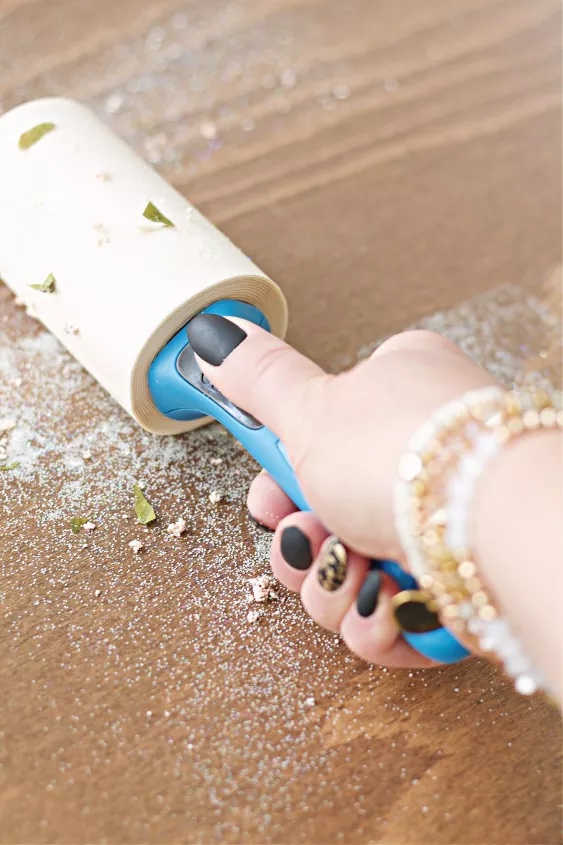 Top 5 Lint Roller Uses When Crafting